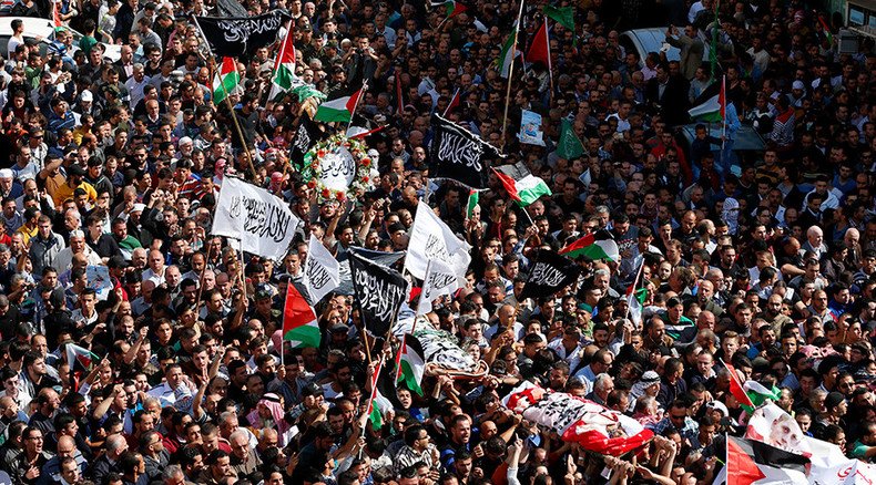 Thousands rally in Hebron funeral procession for 5 Palestinians ‘killed by IDF’ (PHOTOS)