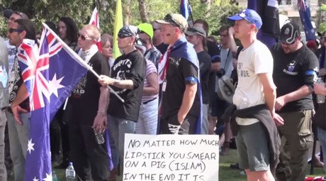 Australian anti-Muslim protesters rally against mosque construction (PHOTOS, VIDEO)