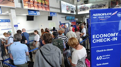 Aeroflot to help 230,000 stranded Transaero passengers