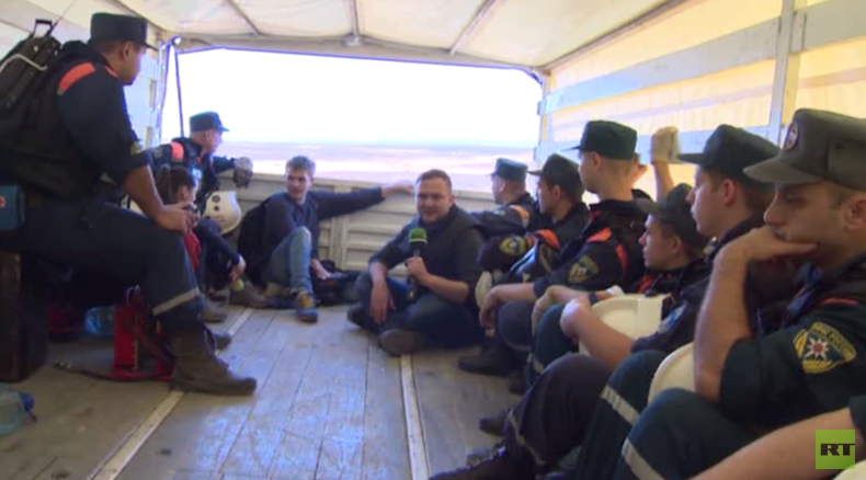 EXCLUSIVE: RT crew joins poignant Russian search at Sinai plane crash site 