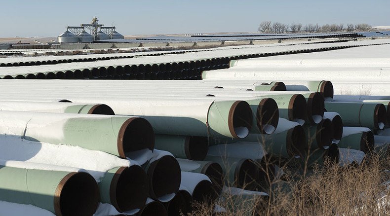Obama rejects Keystone XL pipeline over environmental concerns