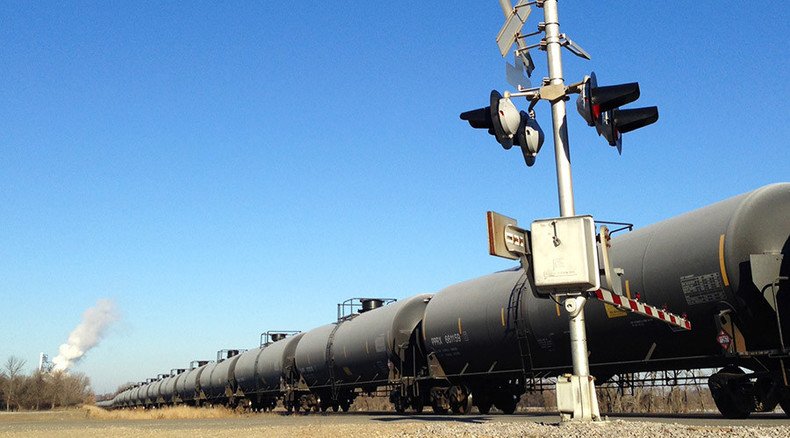 Evacuation, 1,000 gallons of oil leaked as Canadaian Pacific train derails in Watertown, Wisconsin