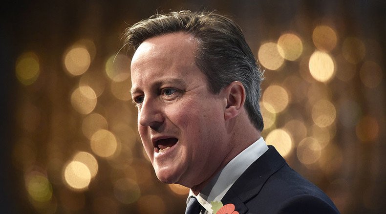 Cameron shuts down anti-EU hecklers at CBI conference