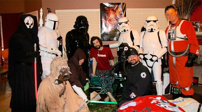 #ForceforDaniel: Star Wars fan who saw special ‘The Force Awakens’ screening dies peacefully