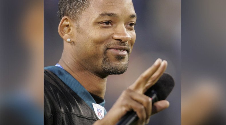 Will Smith tackles the NFL in his new movie, Concussion