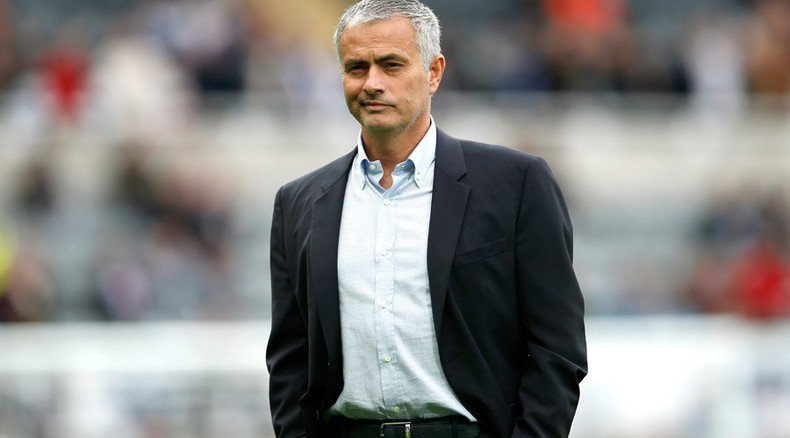 Former Chelsea player: Mourinho press antics can hurt team morale