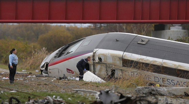 At least 10 killed as French high-speed train derails & catches fire near Strasbourg 