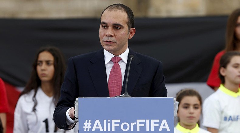 FIFA presidential candidate backs Russia 2018 and Qatar 2022
