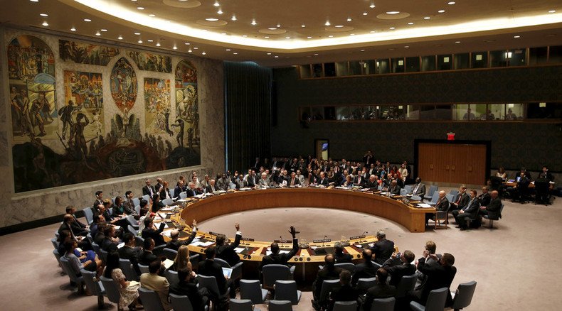 UN calls on world to fight ISIS as Security Council unanimously adopts French-drafted resolution