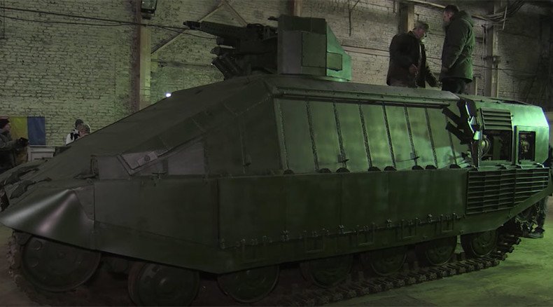 Straight from the dumpster? Kiev’s new ‘in-city fight’ tank trolled on Twitter
