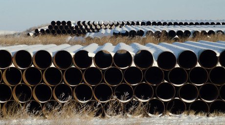 Keystone XL pipeline builders ask US to ‘pause’ review 