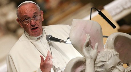 Church should be humble, not clinging to power & money – Pope Francis