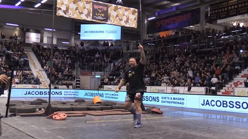 ‘The Mountain’ from Game of Thrones breaks keg toss world record (VIDEO)