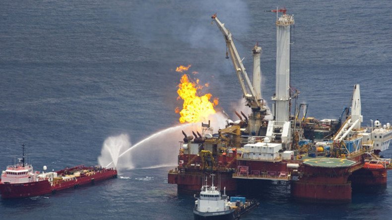 Gulf oil spill: Manslaughter charges dropped against BP Deepwater Horizon supervisors