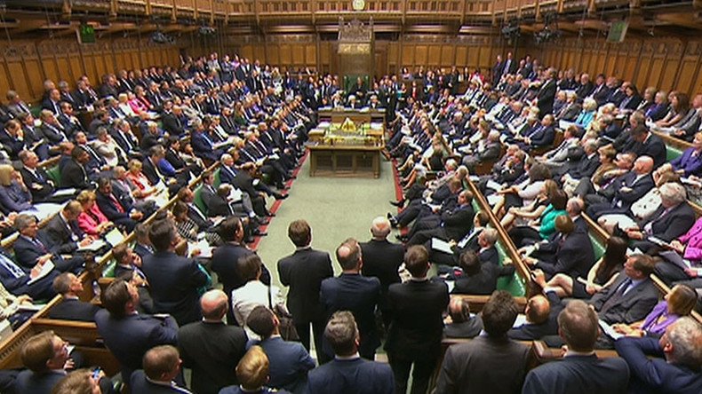 British MPs live ‘4 years longer’ than average people – study