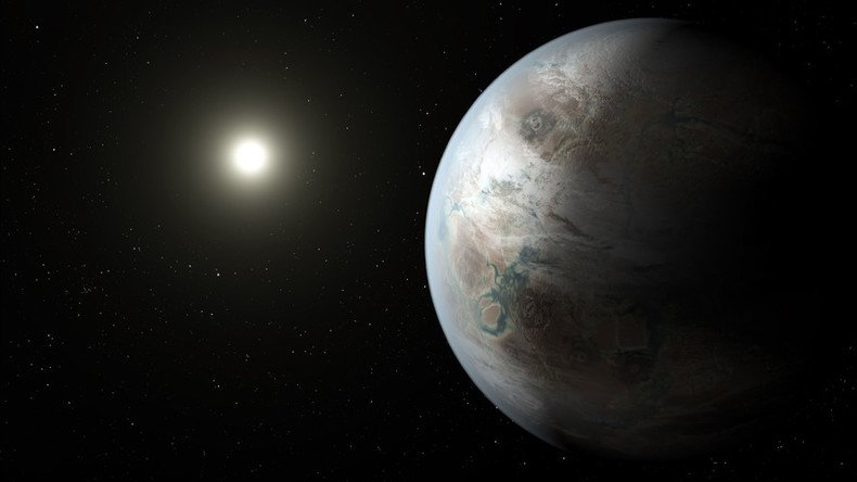 Cosmic dance party: Tiny dwarf star influencing monster planet's unusual orbit