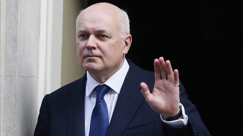 ‘Work 200 extra hours a year to avoid cuts’: DWP’s ‘Christmas message’ to working families