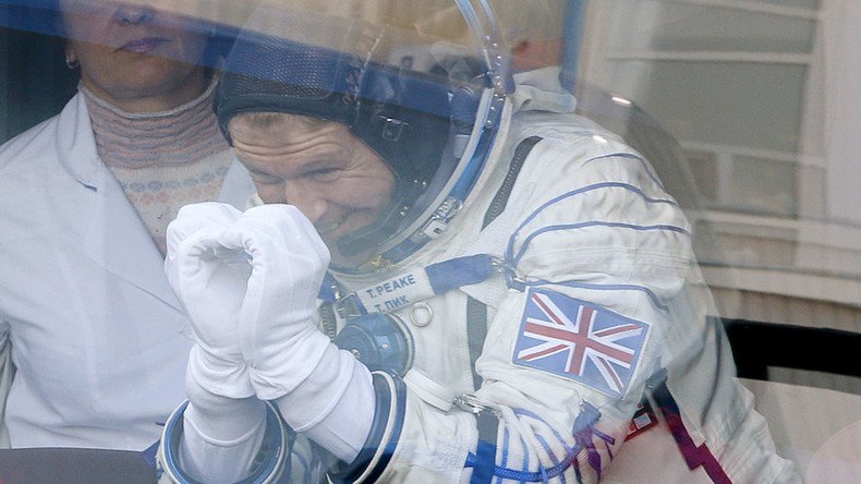 'Hello, is this planet Earth?' UK astronaut Tim Peake calls wrong number from ISS