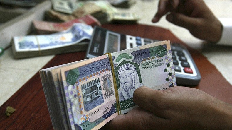 Saudi Arabia reports record high $98bn budget deficit on low crude prices