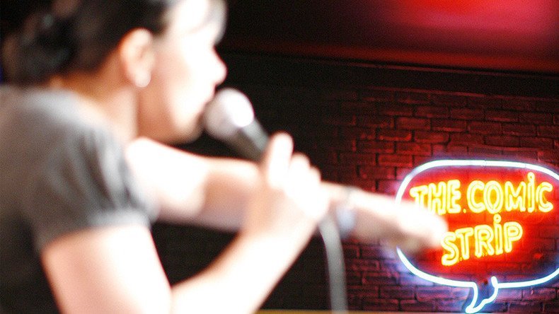 Man sues over not so funny bone break at Nebraska comedy club