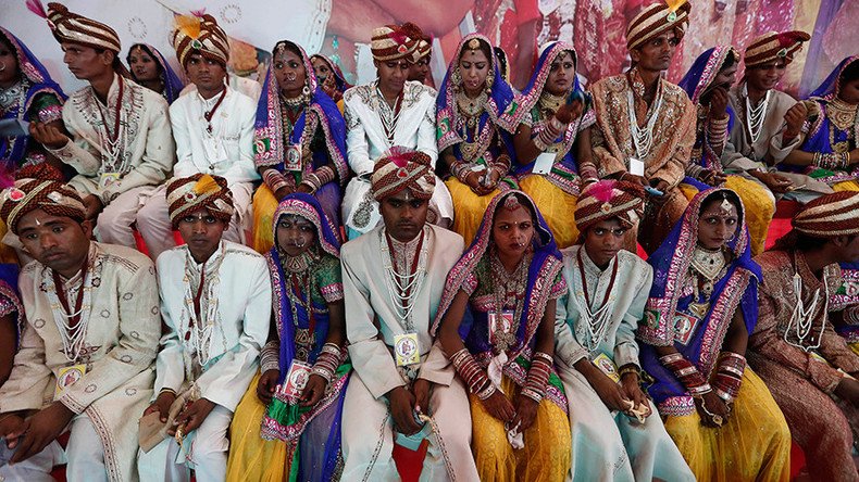 Mumbai Robin Hoods target Indian weddings for food relief