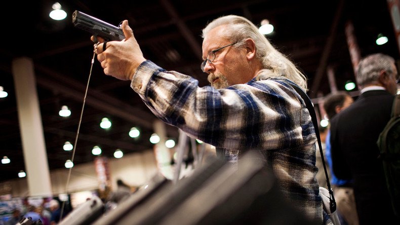 Smith & Wesson stocks peak, gun sales rise amid Obama’s actions on firearms