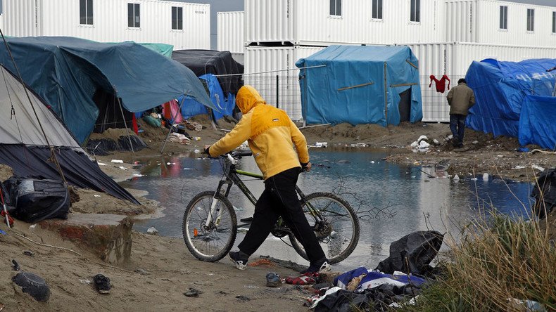 Clearing the Jungle? Refugees vow to fight camp evictions by French police