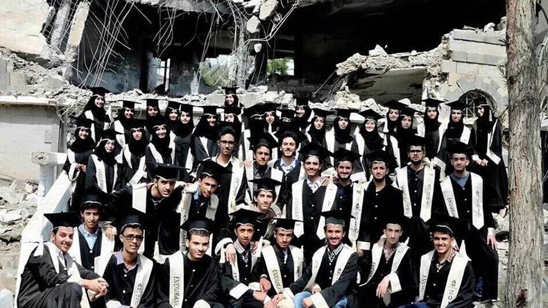 Class of Endurance: Yemen students graduation pic at building bombed by Saudis