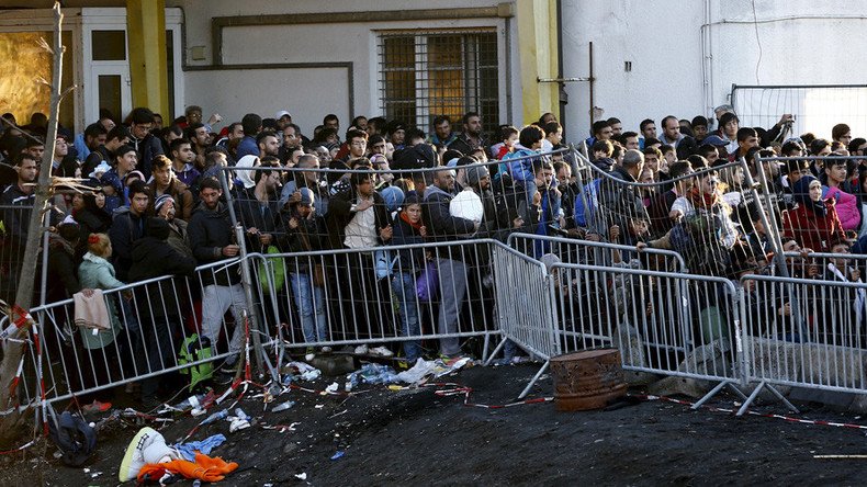 No German – no money: Austria to fine refugees for refusal to take intergration classes