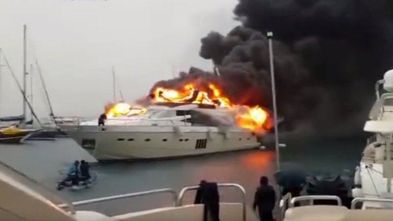 Superyacht belonging to 'Russian businessman' bursts into flames in Turkish marina (VIDEO)