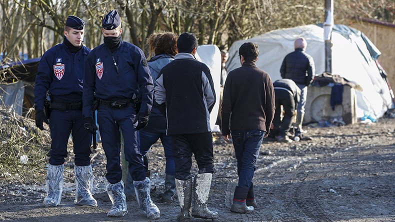3 injured in French refugee camp shooting & stabbing 