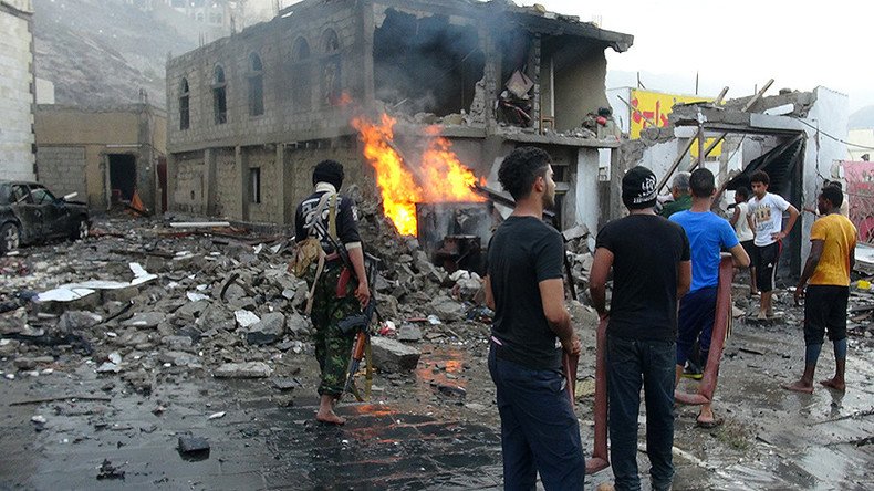 7 killed, 10 injured in powerful blast outside presidential residence in Aden, Yemen