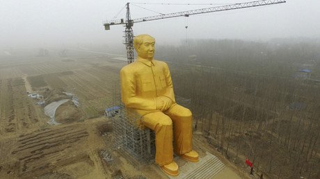 Chairman Mao gets 36 meter gilded make-over in China