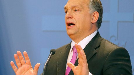Hungary to block sanctions on Poland, Warsaw grip on media & judiciary tightens 