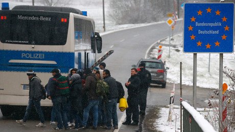 Austria suspends Schengen agreement, steps up border control, tells EU to sort out migrant crisis
