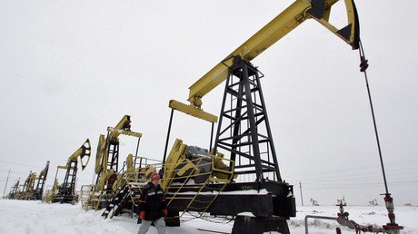 Russia, OPEC hint at oil production cuts 