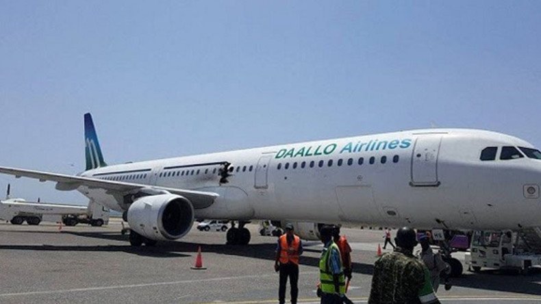 Somali airliner makes emergency landing following onboard explosion