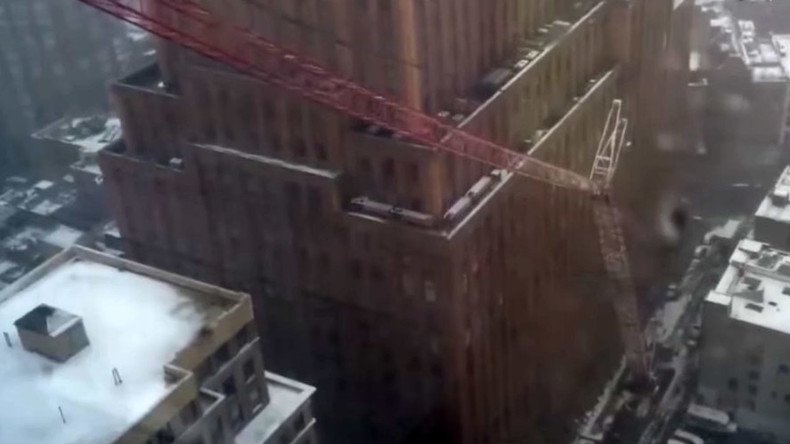 Video shows moment crane collapsed in New York City