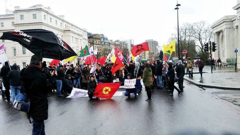 Kurds block Hyde Park Corner to protest Turkish airstrikes