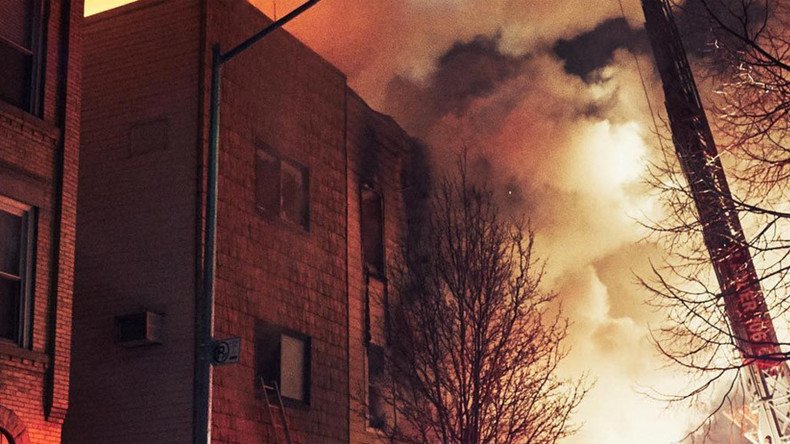 More than 140 firefighters tackling massive blaze in 3-story Brooklyn building