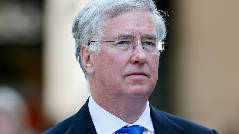 Foreign Office fears ‘diplomatic row’ over defence secretary’s Falklands visit