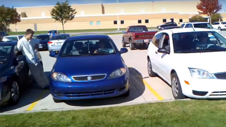 Perfect car-mony: Watch students sync horns to play a song