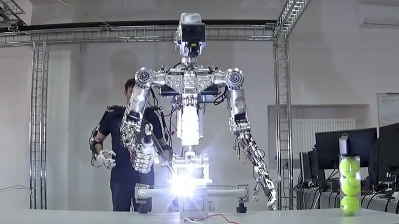 Astro droid? Russians build human-like super-robot for remote-controlled spacewalks
