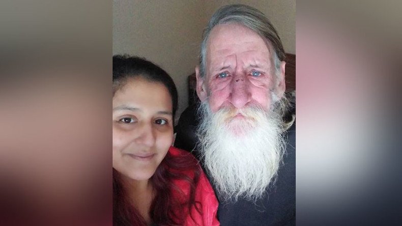 ‘He couldn't stop crying’: Woman spends lottery winnings on hotel room for homeless man