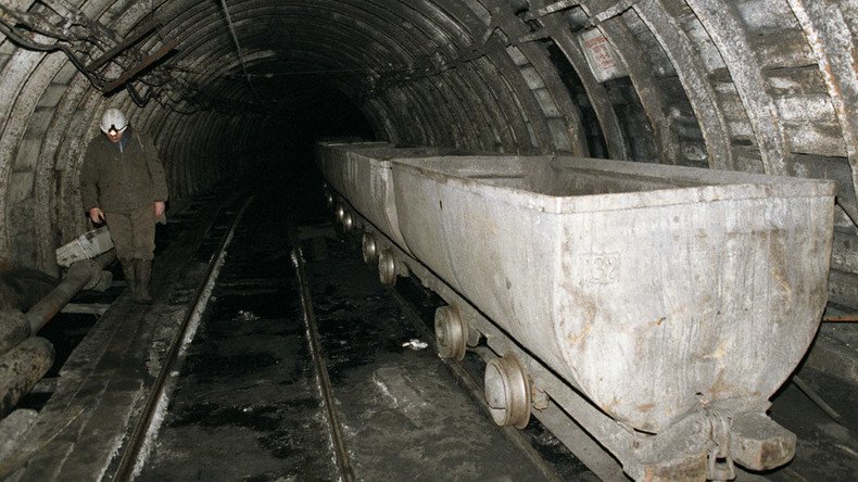 Coal mine collapse in northern Russia kills 2