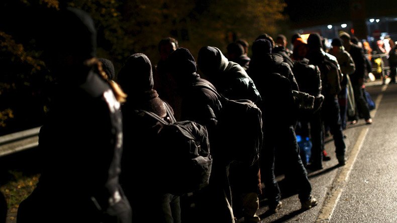 130,000 refugees vanished after being registered in Germany – media report
