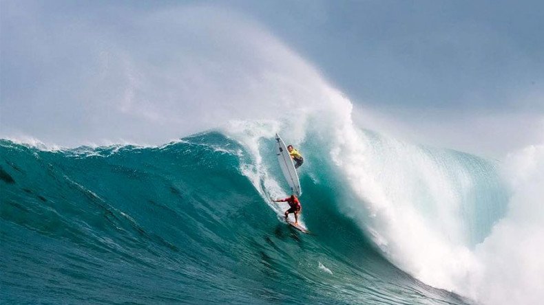 #EddieWouldGo: $75k waves and wipeouts at surf’s wildest competition (PHOTOS, VIDEO)