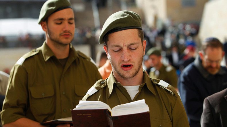'Like Nazi Germany': IDF wants to make it notoriously hard for soldiers to grow beards