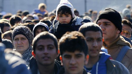 Austria to deport 50,000 asylum seekers by 2019, will offer €500 to those leaving voluntarily