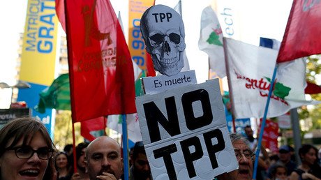 TPP signing sparks dozens of protests across US over biggest trade pact